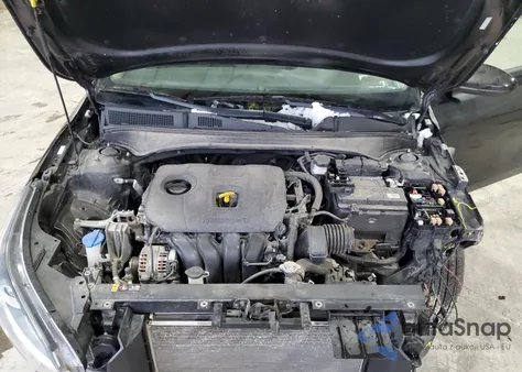 2021 Kia Forte Fe z USA, uszkodzony, nr VIN 3KPF24AD7ME281935